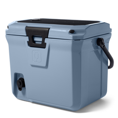 Br Tank 20-Quart Easy-Carry Cooler | Denim